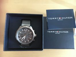 Ab 214.- Tommy Hilfiger Uhr mit OVP, NEU, akku zu ersetzen.
