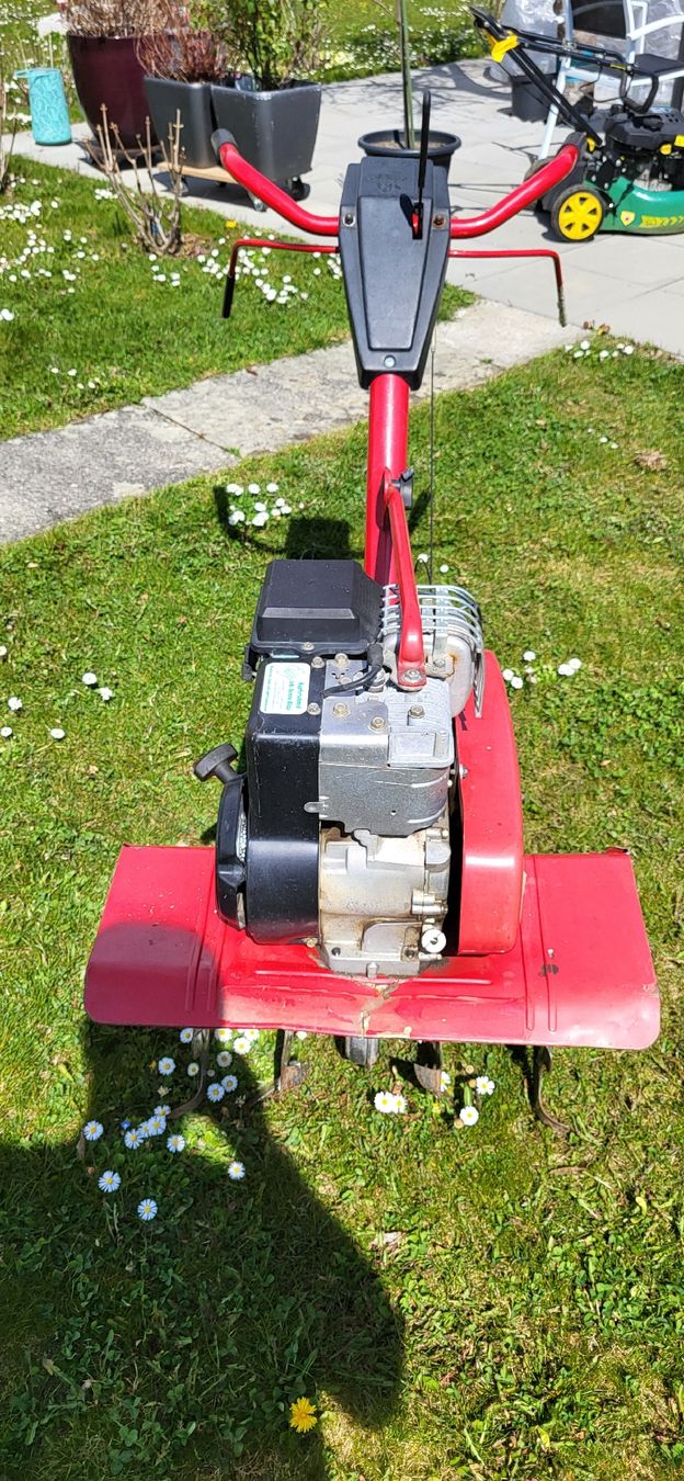 Mtd Tutte le macchine: Gartenfräse Benzin – Usato da Bellach venduto da Kebjeer