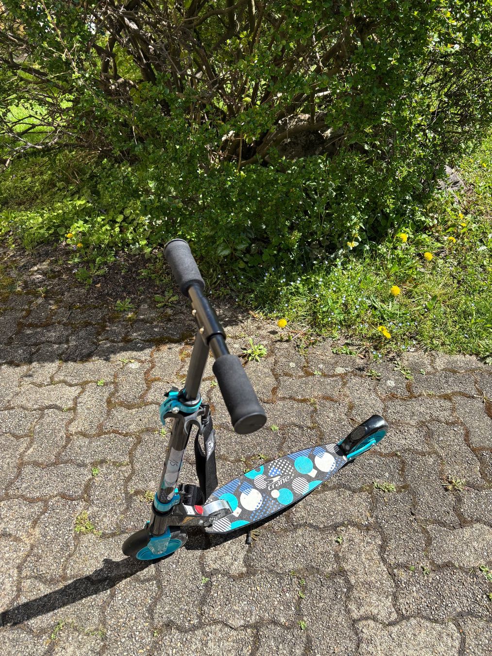 Veicoli per bambini: Kinder trotinett crane – Usato da Zürich venduto da manuunited