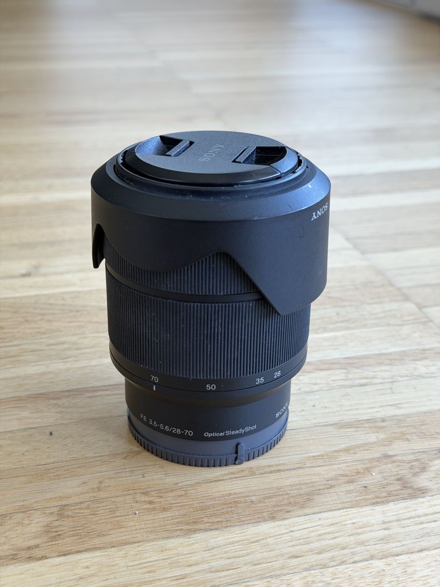 Sony Obiettivi: Sony FE 3.5-5.6/28-70 Objektiv OSS E-Mount – Usato da St.Gallen venduto da qualitypice