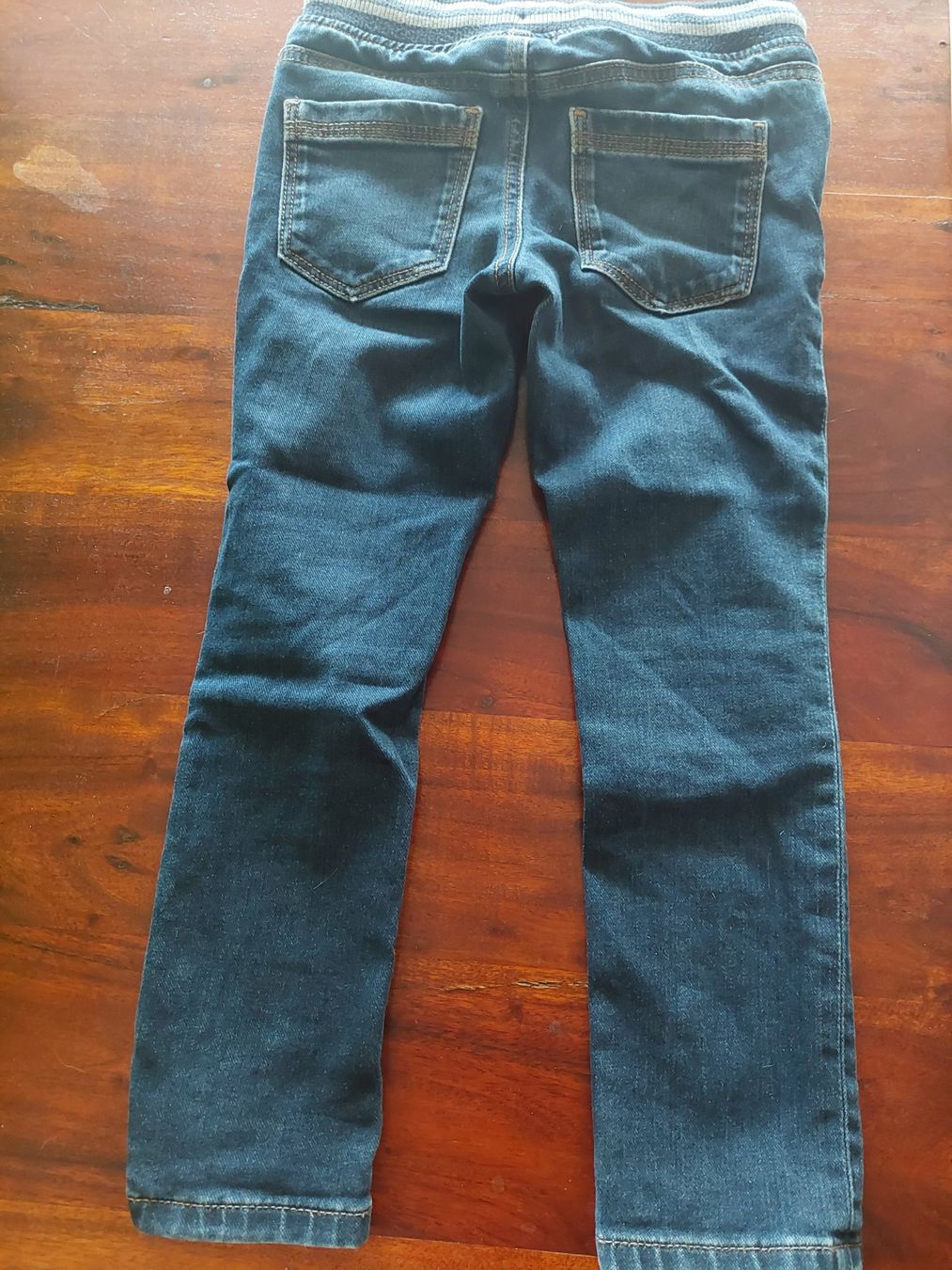 C&A Pantaloni: C&A Jeans Dunkelblau Grösse 116 – Usato da Beckenried venduto da Havacola 5