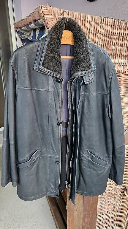 Giacche: Lederjacke – Usato da Rotkreuz venduto da Rolv.522