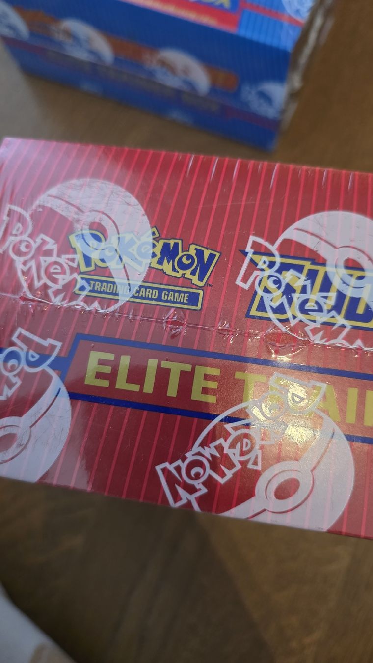 Pokémon Carte collezionabili: Pokémon ETB - Sword & Shield – Nuovo (secondo la descrizione) da Uitikon Waldegg venduto da Se14 1
