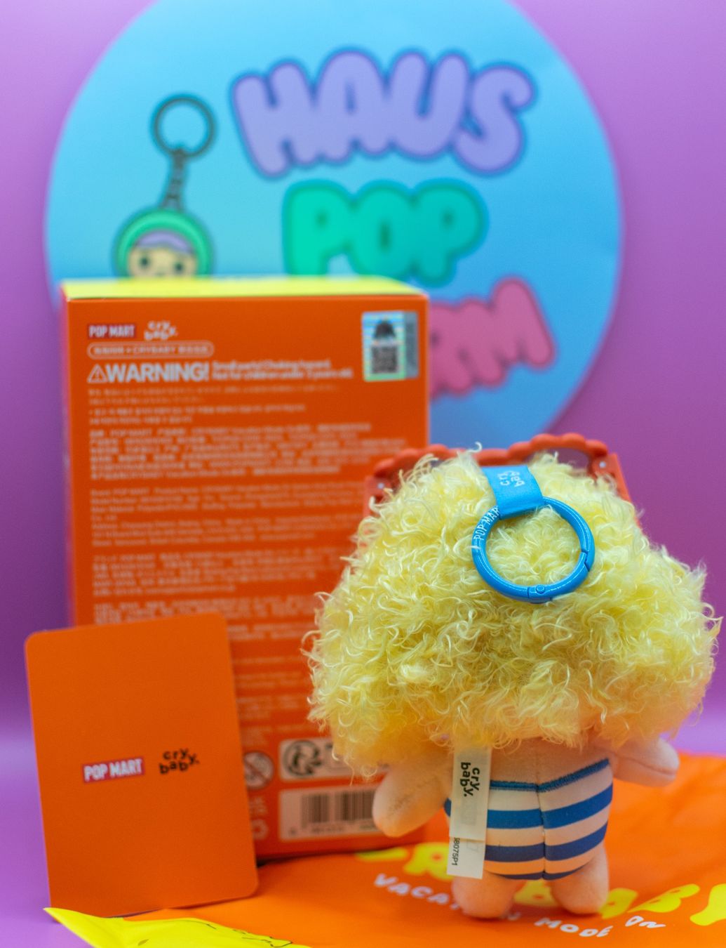 Pop Mart Statuette: POP MART CRYBABY Vacation Mode On Plush SUNBATHING – Nuovo e nell'imballaggio originale da Belmont-Lausanne venduto da HausPopCharm 1