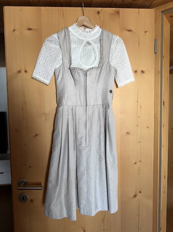 Vestiti: Dirndl Marjo 32 inkls Bluse – Nuovo (secondo la descrizione) da Appenzell venduto da samirakeller 1