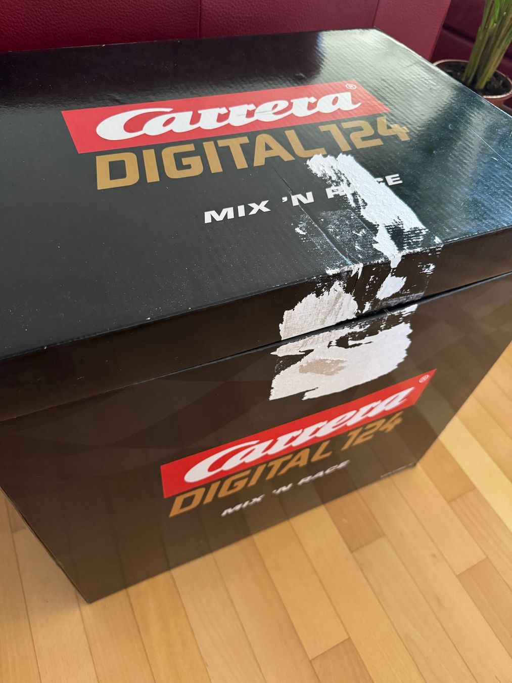 Carrera Piste: Carrera Digital 124 – Usato da Zürich venduto da Hawaii22 7