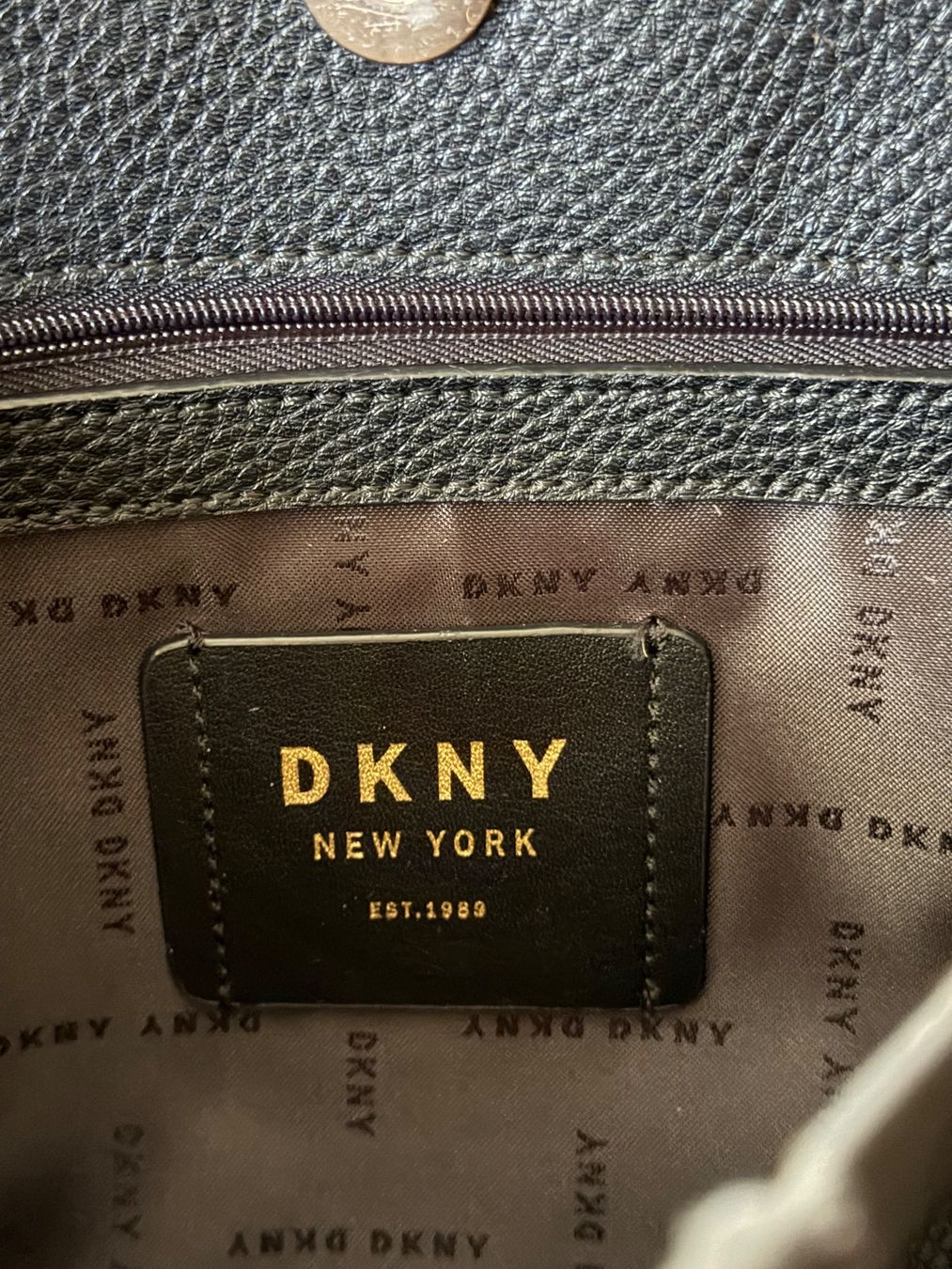 DKNY Borse da donna: Handtasche – Nuovo (secondo la descrizione) da Zürich venduto da elg_rqw7 5