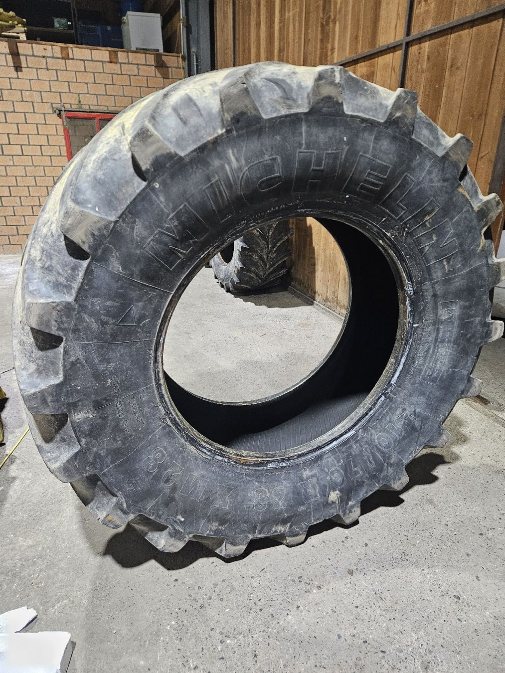 Michelin Pneus & Kompletträder: Pneus 710/70 R38 – Gebraucht aus Lyss von sisei6920