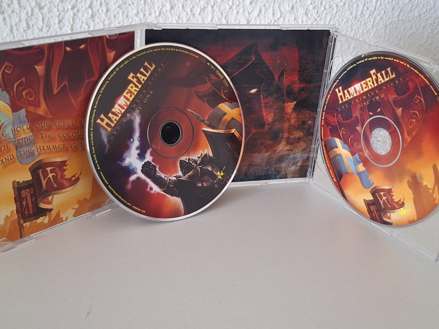 CDs: 2CD HammerFall  - One Crimson Night – D'occasion à Aarberg par Jackup1 3