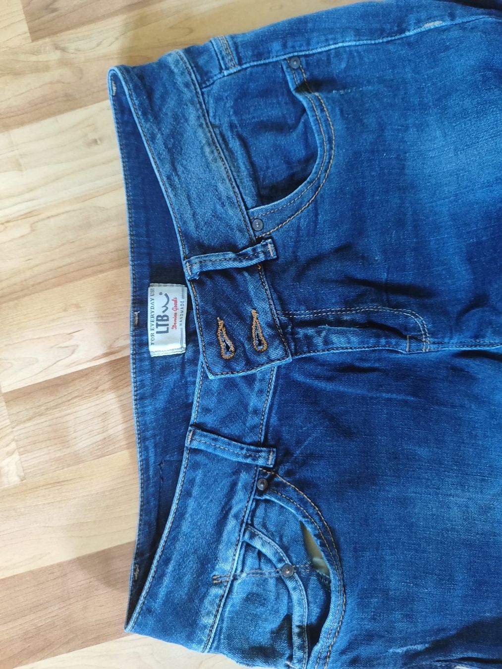 Jeans: LTB Jeans Grösse 33/32 – Usato da Trachselwald venduto da Lare79