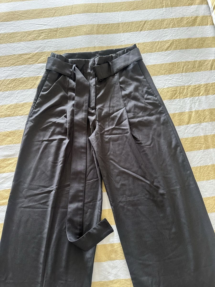 Zara Kleiderpakete: Grey suit  – Neu und originalverpackt aus Buchrain von Franciscacsousa 4