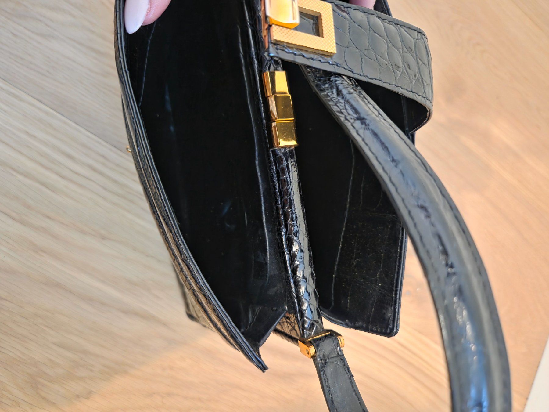 Taschen für Damen: Sac en crocodile vintage – Gebraucht aus Noville von mel_bsj2 3