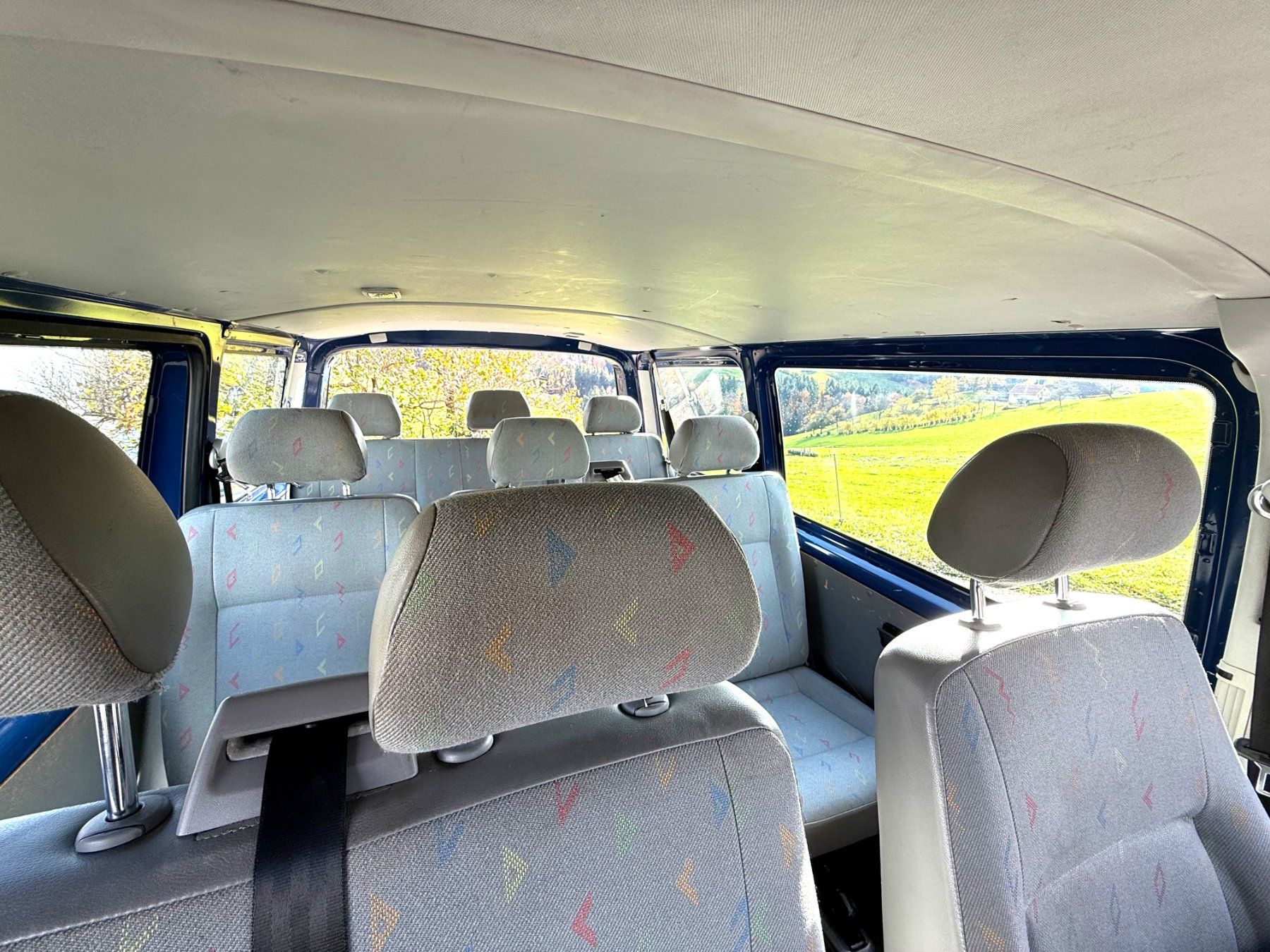 VW Automobili: VW T5 1.9 TDI mit neun Plätzen – Usato da Herisau venduto da huberfensterherisau 7