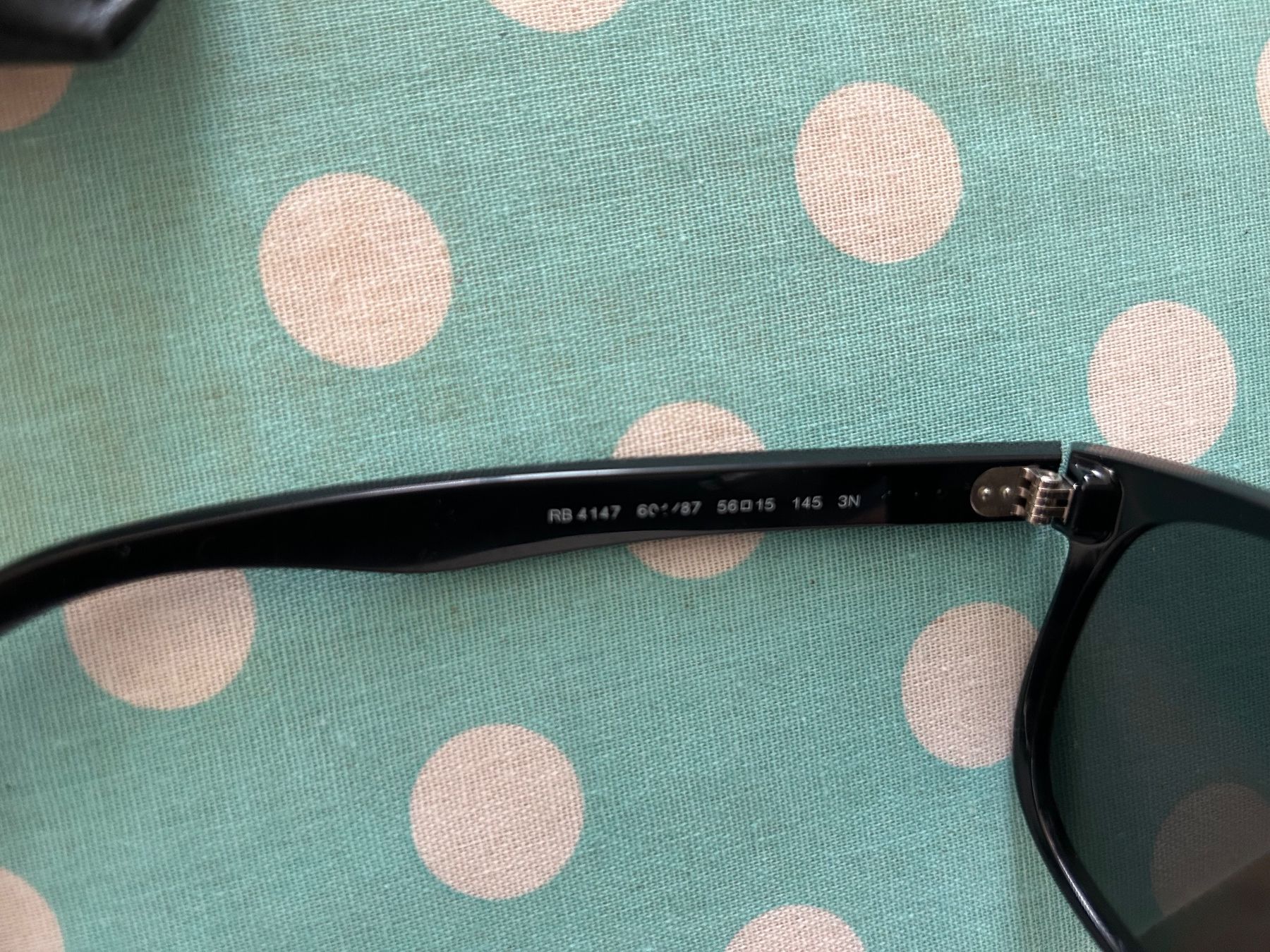 Ray-Ban Brillen & Gläser: Ray-Ban Boyfriend Sonnernbrille – Gebraucht aus Seuzach von illnois 1