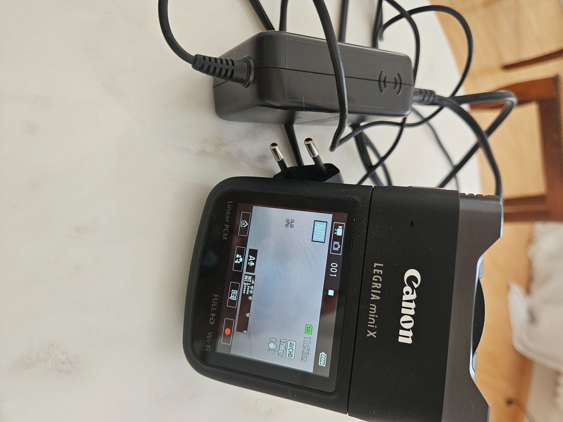 Canon Videocamere: Canon LEGRIA mini X – Usato da Frauenfeld venduto da Jewells-Child 2