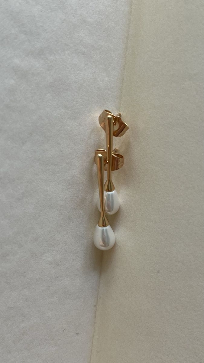 Ohrringe & -stecker: Orecchini pendenti perla dorati – Neu und originalverpackt aus Lugano von yul_fhg2