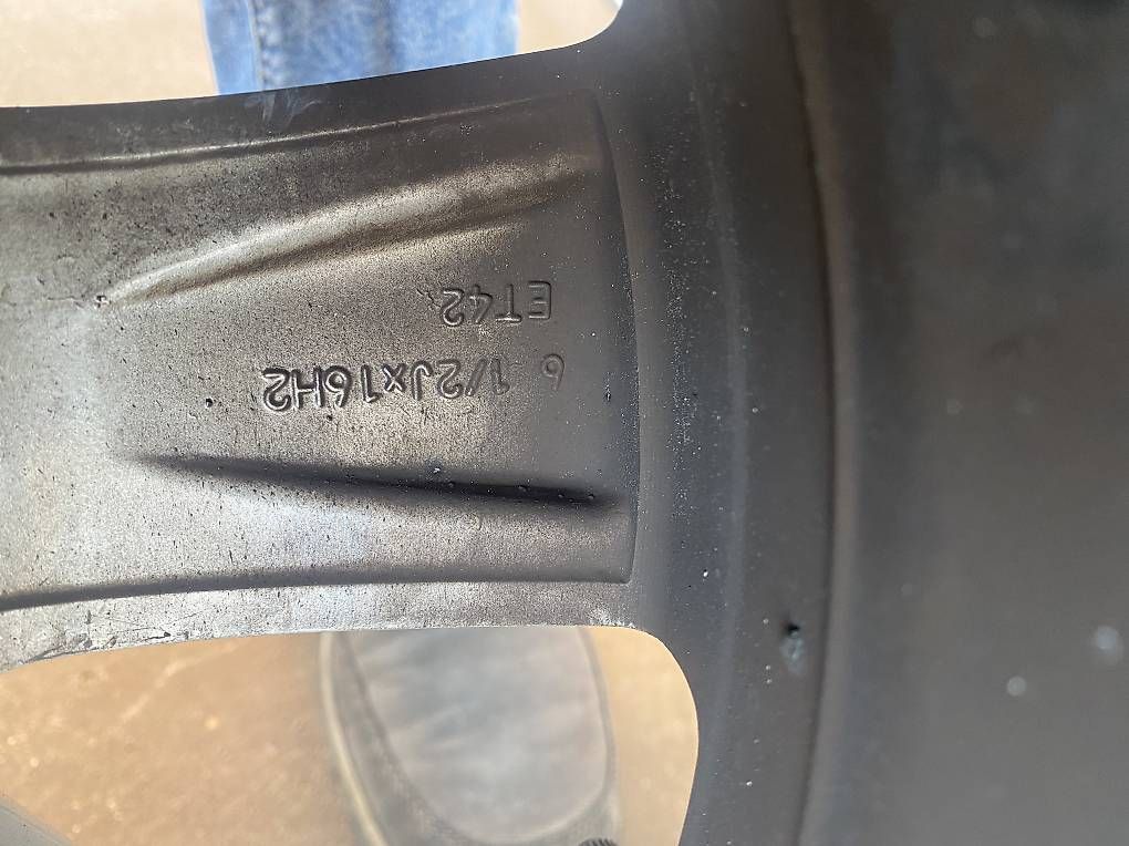 Cerchioni: Original vw Alufelgen  – Usato da Niederhasli venduto da lanzanese 4