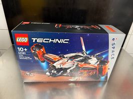 LEGO-TECHNIC-42181-HEAVY CARGO SPACESHIP