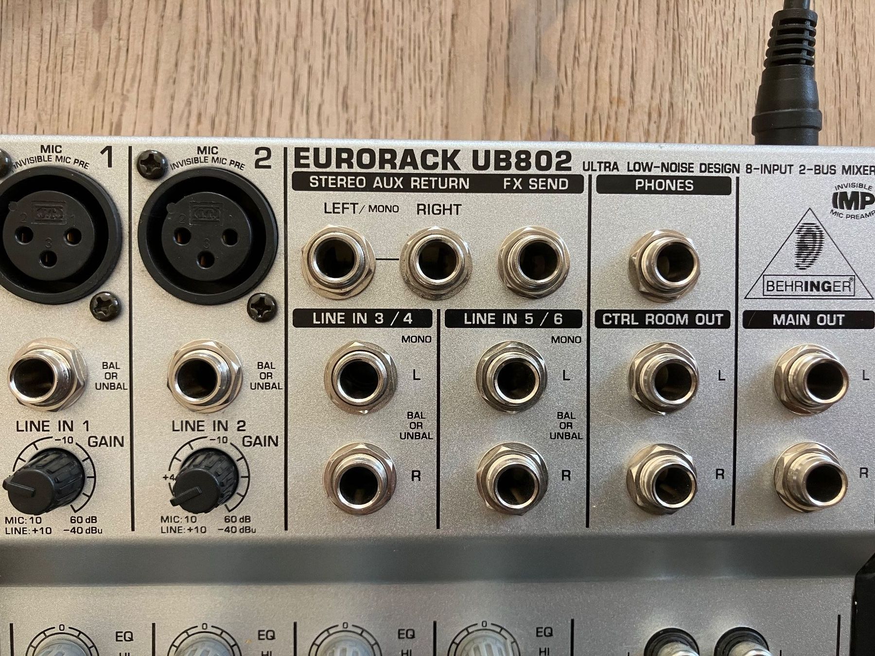 Behringer Console di mixaggio: Mischpult BEHRINGER EURORACK UB802 – Usato da Luterbach venduto da fink4500 3