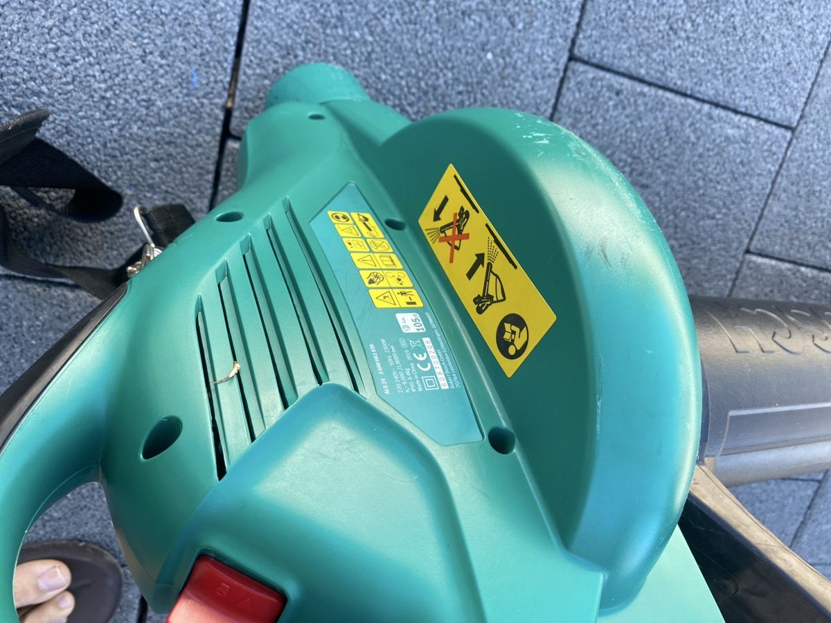 Bosch Soffiatori & Aspiratori per foglie: Laubbläser Laubsauger Boscj – Usato da Schöfflisdorf venduto da Ironcobra1 1