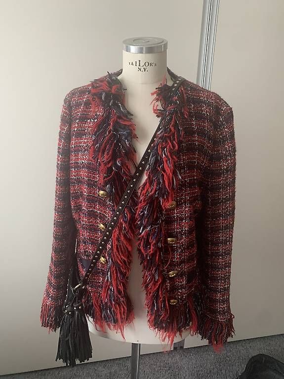 Giacche: Coole Pinko Jacke im Chanel Stil – Usato da Winterthur venduto da carrietwo