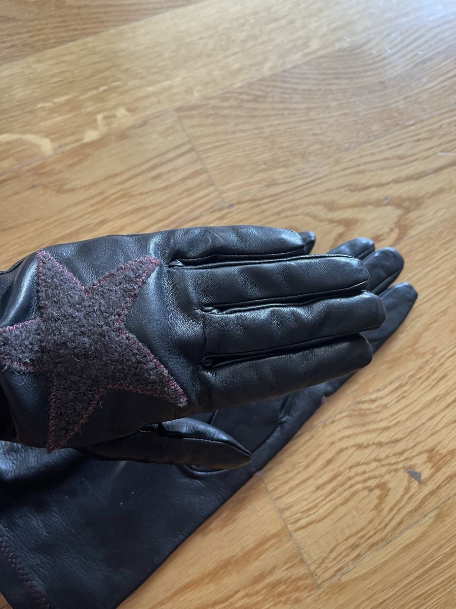 Handschuhe & Handstulpen: Lederhandschuhe mit Stern, schwarz, Grösse 7,5 – Neu (gemäss Beschreibung) aus Rüschlikon von Lajniii 1