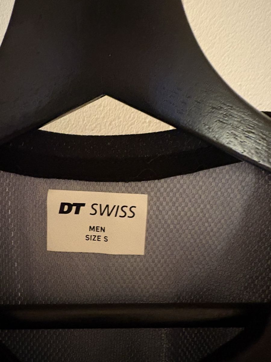 Canottiere & Pantaloni: DT Swiss Trikot MTB – Usato da Bettlach venduto da ann_t6wp 1