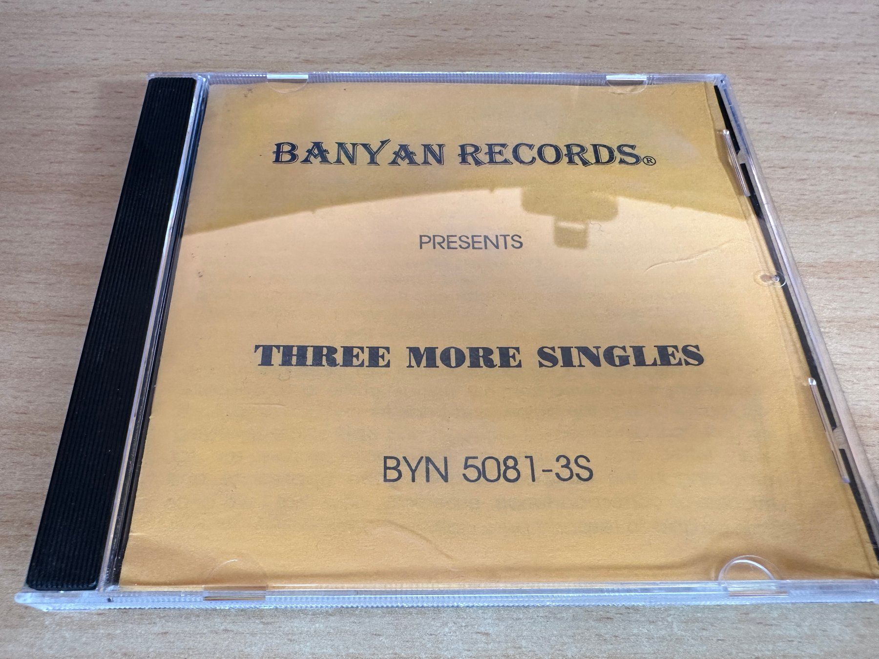 CD: Various – Banyan Records Presents Three More Singles – Usato da Rikon im Tösstal venduto da Alpenmutz