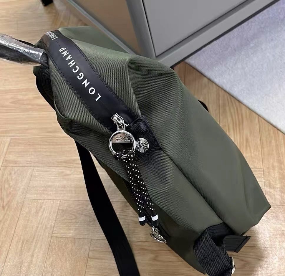 Rucksäcke: Longchamp ab 1.- – Neu (gemäss Beschreibung) aus Wattwil von BL0NDA 2