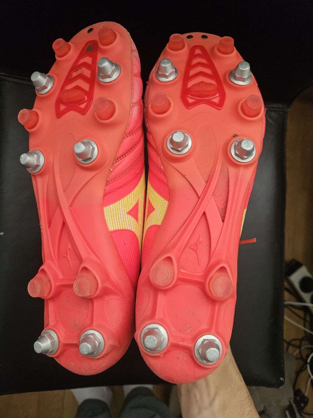 Mizuno Scarpe da uomo: Mizuno NEO SG Stollen Elite Gr 42.5 – Usato da Emmenbrücke venduto da TopGato 1