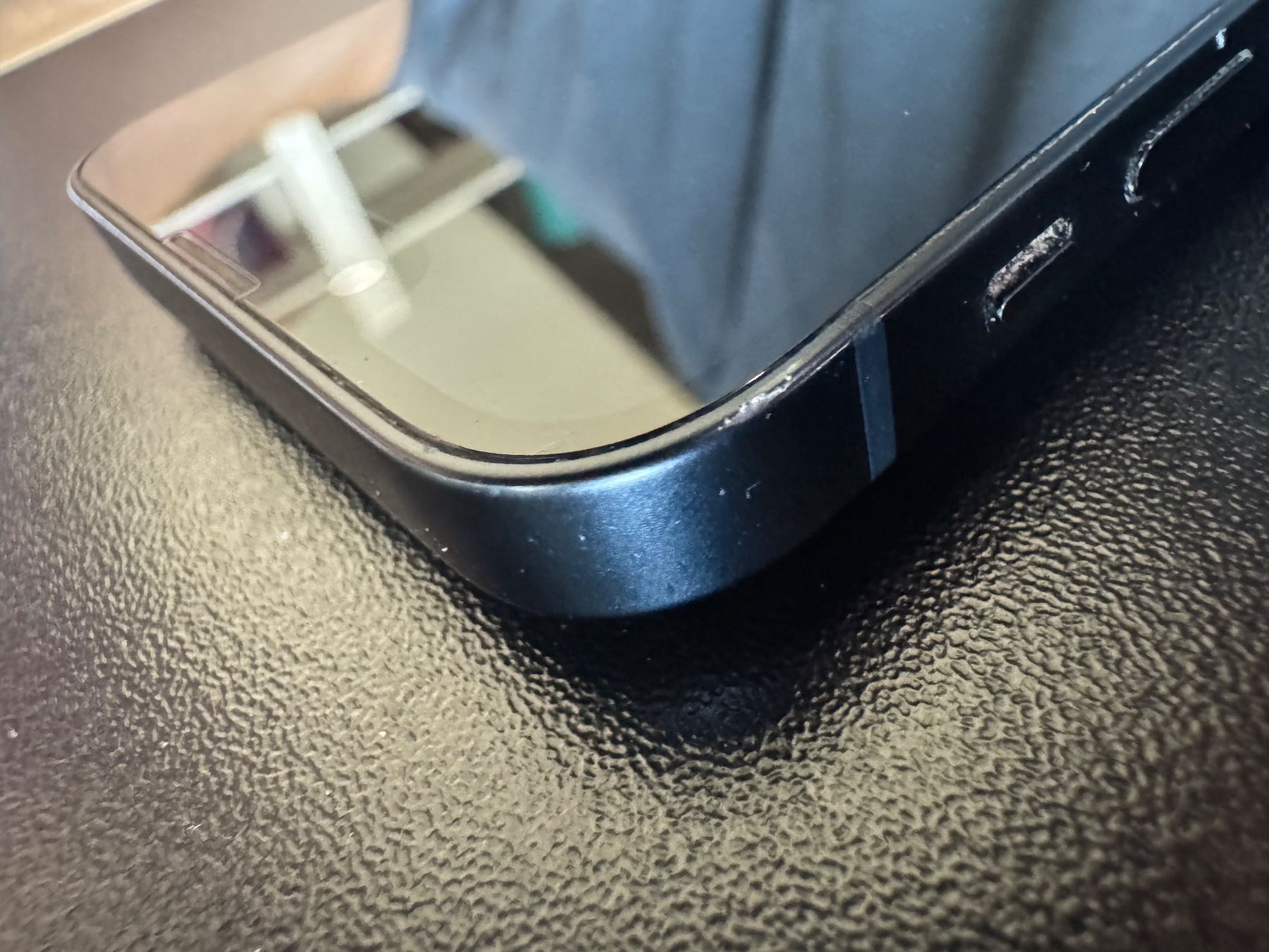 Apple Handys / Smartphones: Apple iPhone 13 mini, midnight, 256GB, gebraucht – Gebraucht aus Zürich von michael.lory03 9