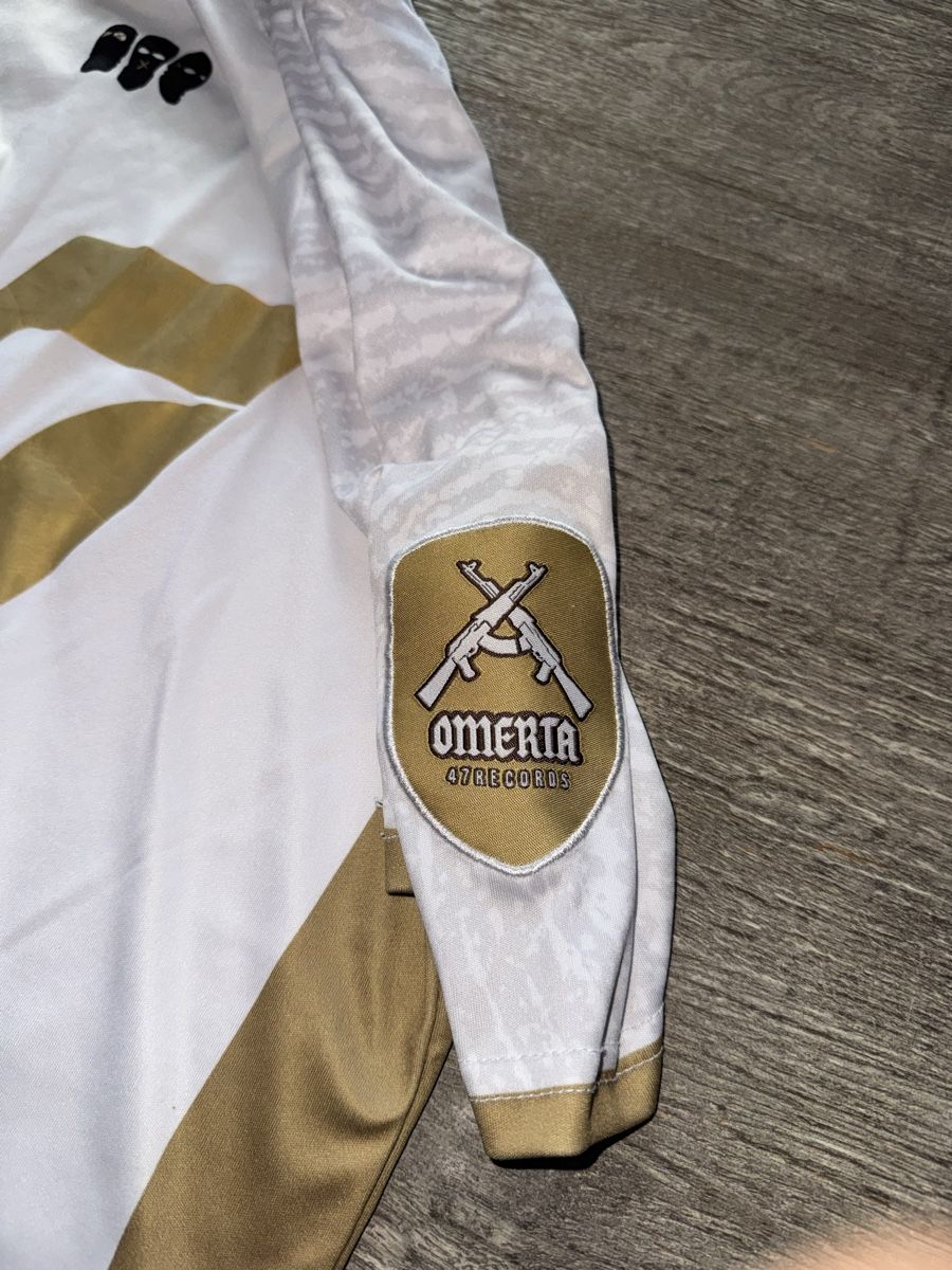 Canottiere & Pantaloni: Maillot Omerta blanc taille M – Usato da Vesin venduto da Pupipupo2005 2