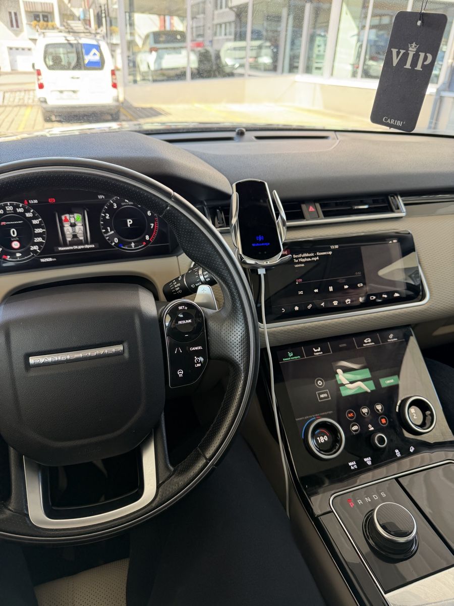 Land Rover Autos: Range Rover Velar P250 2018 R-Dynamic – Gebraucht aus Rothenthurm von ill_lsk9 2