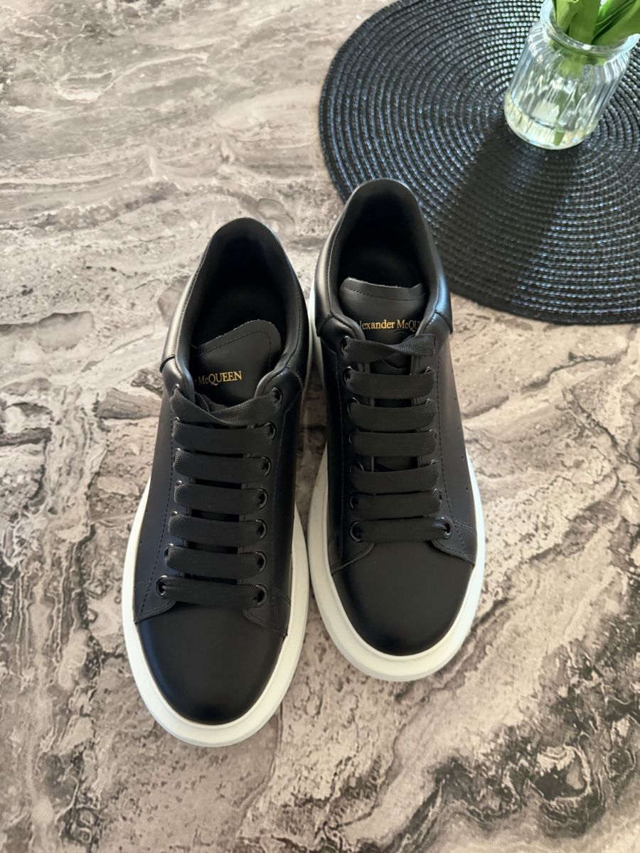 Chaussures hommes: Oversized Sneaker – Schwarz/Weiss – Neuf (Voir description) à Urtenen-Schönbühl par Peklars 1