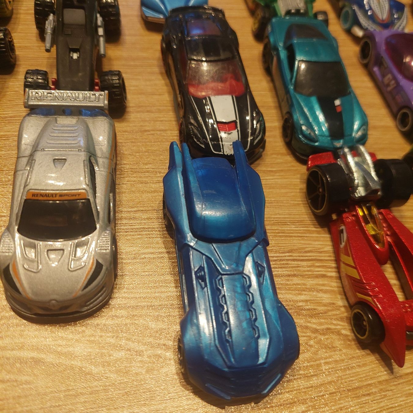 Hot Wheels Spielzeuge: Hotweels 157 Stk. mega Set – Gebraucht aus Belp von masterdriftking 3