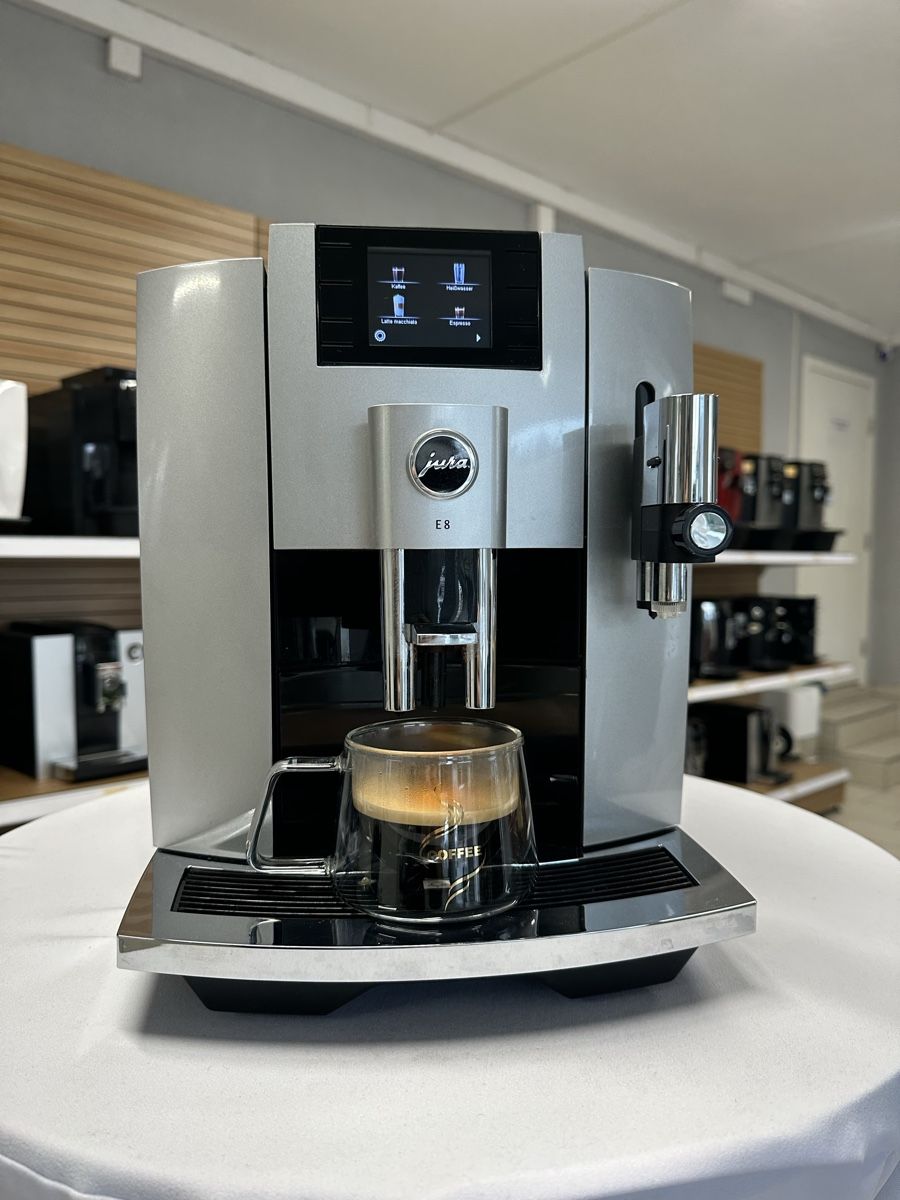 Jura Kaffeemaschinen & Espressomaschinen: JURA E 8 – Gebraucht aus Gränichen von Luma.KaffeeMaschinen 4