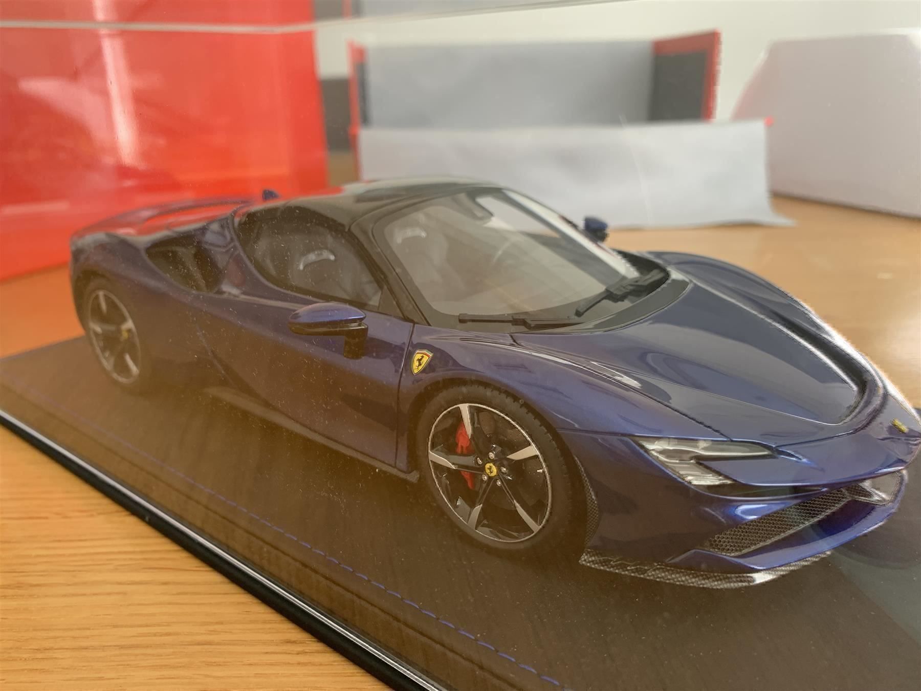 BBR Models Modellautos: Ferrari SF90 Spider  1/18  BBR blau clos – Neu und originalverpackt aus Stein AR von Krabbe2 3