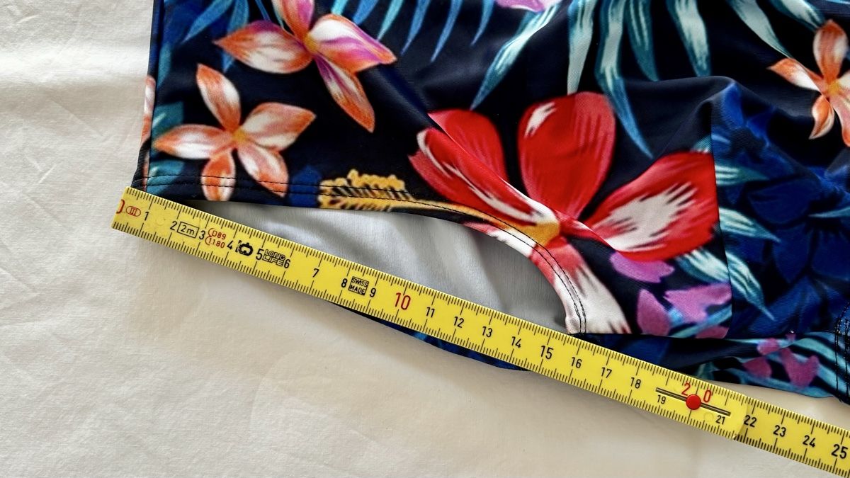 Costumi da bagno: Badehose Herren Gr. S Hawaii-Blumen  – Nuovo (secondo la descrizione) da Zürich venduto da talys 3