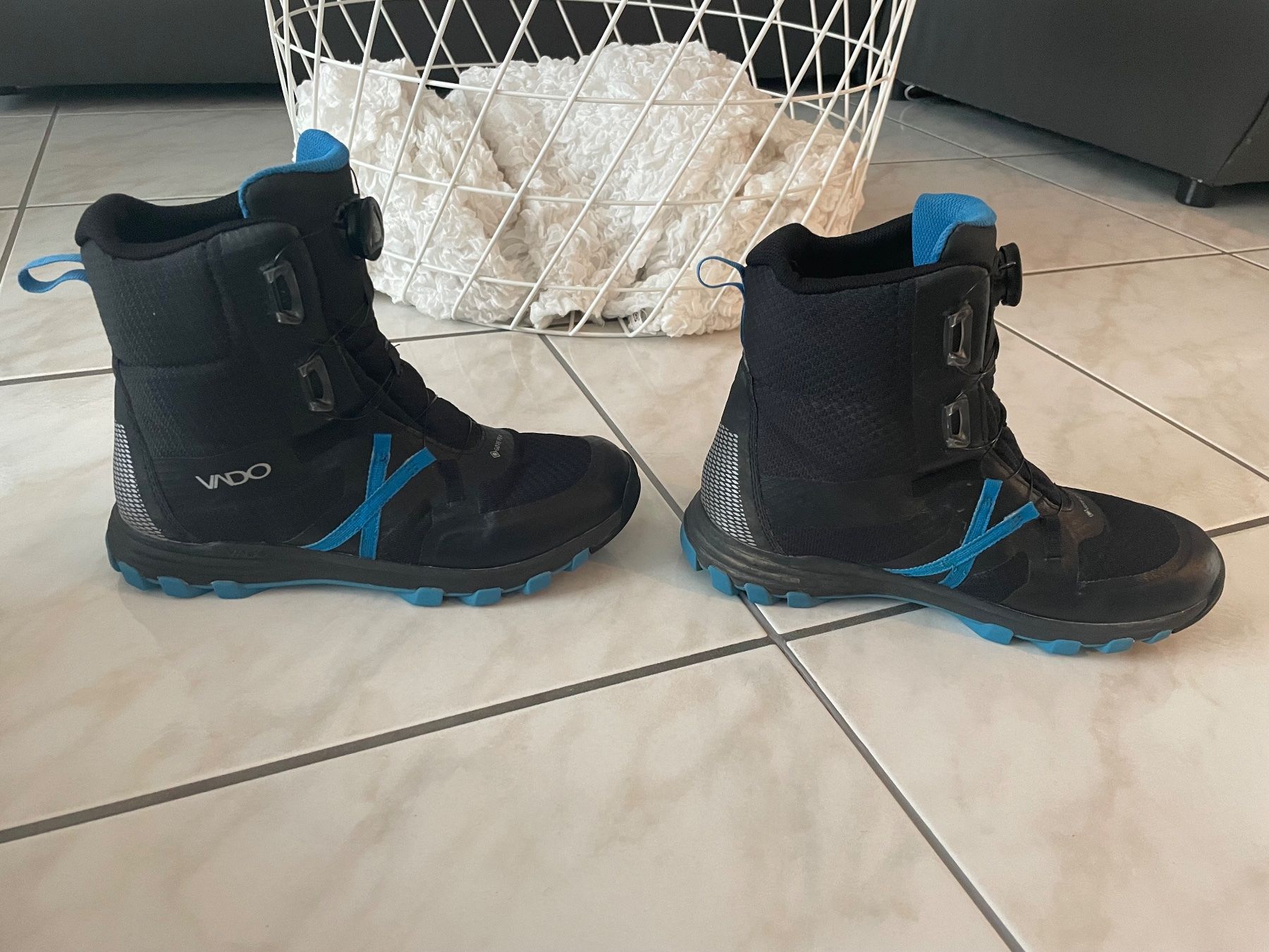 Scarpe per ragazzi: Winterstiefel Gr. 39 – Nuovo (secondo la descrizione) da Amriswil venduto da einkaufverkauf