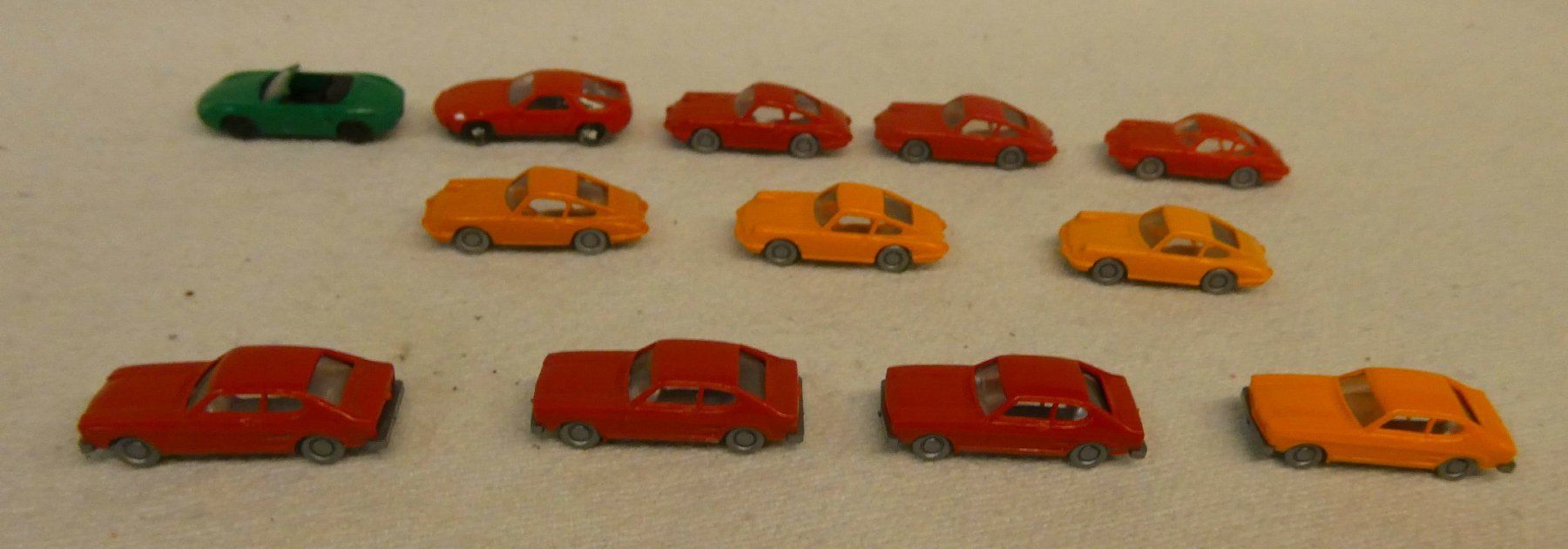 Modelleisenbahnen: 9 Porsche und 3 Ford Capri – Neu (gemäss Beschreibung) aus Rupperswil von Ropi03