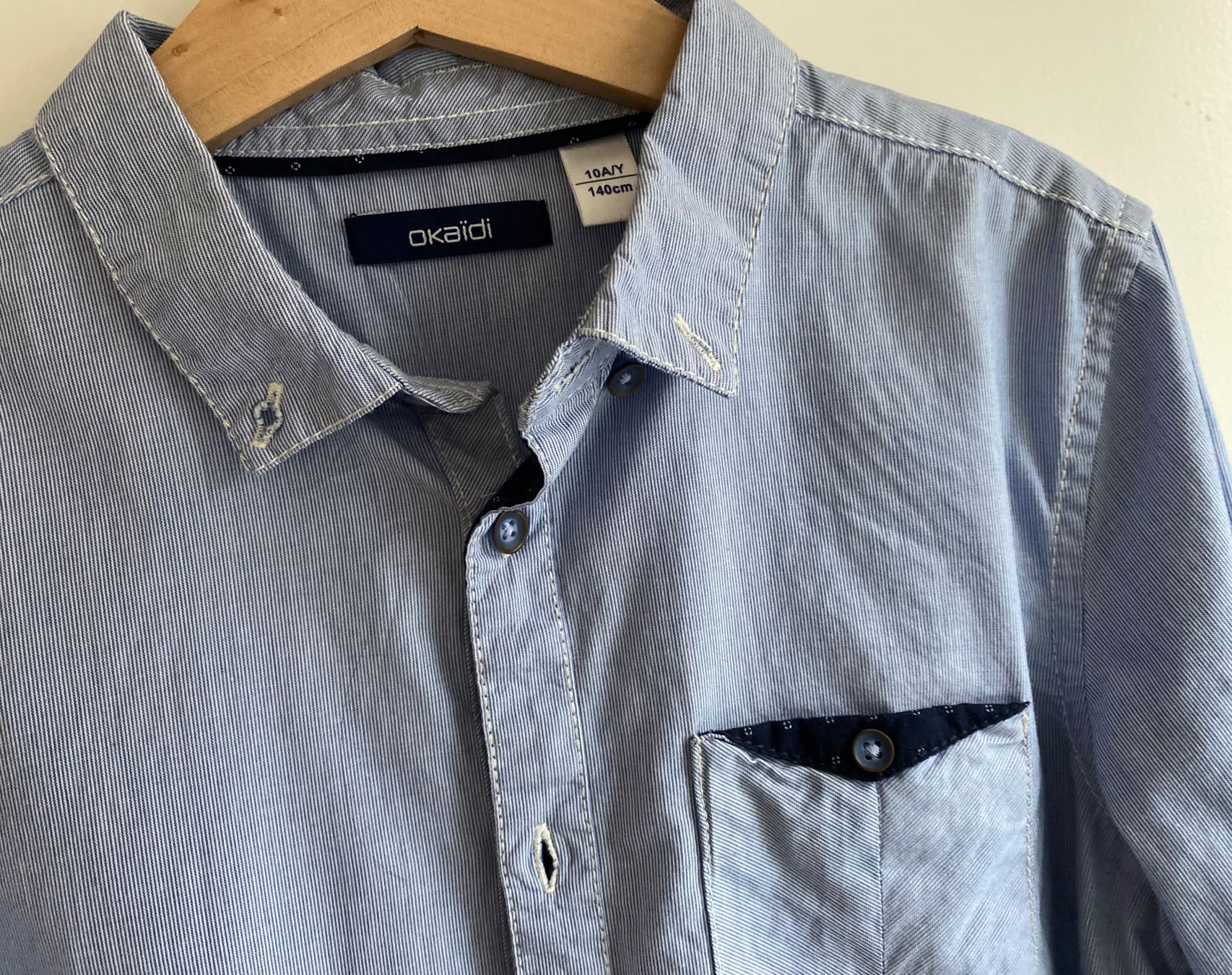 Okaidi Camicie, T-shirt & Polo: Hemd 140 Okaidi hell blau – Nuovo (secondo la descrizione) da Aarau venduto da Ahoffa 1