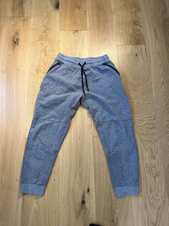 Zara grey jogging bottoms, size M, like new, unisex