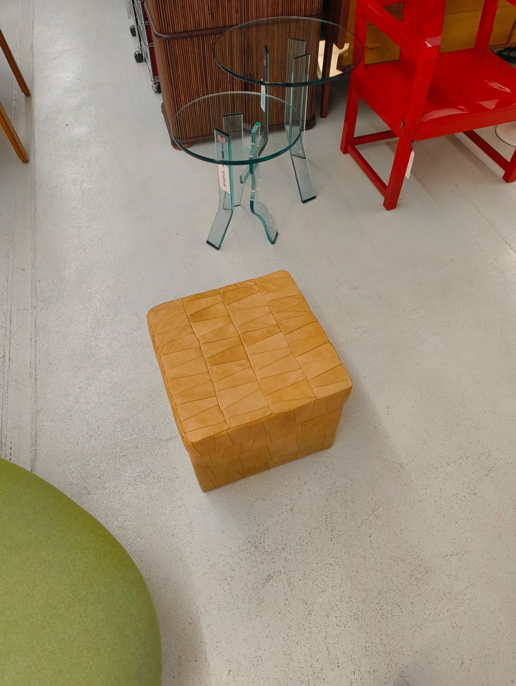 Sgabelli: Ottoman oder Hocker Leder Patchwork im De Sede Stil – Usato da Zürich venduto da AntonBortis 2