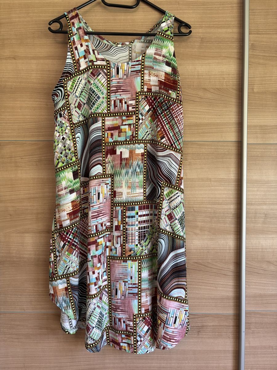 Vestiti: Leichtes Sommerkleid im Patchwork-Stil, M – Nuovo (secondo la descrizione) da Oberengstringen venduto da Marling