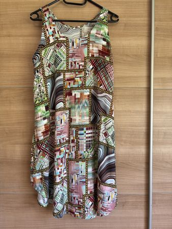 Leichtes Sommerkleid im Patchwork-Stil, Gr. M/L