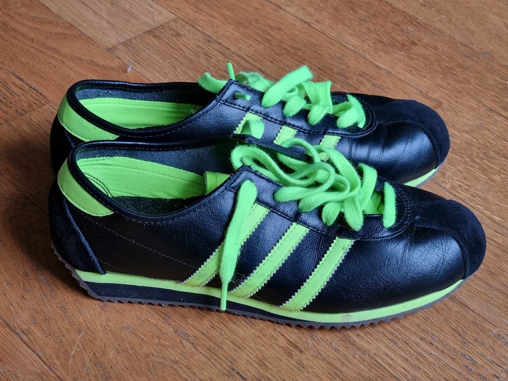 Adidas cheap rom schwarz