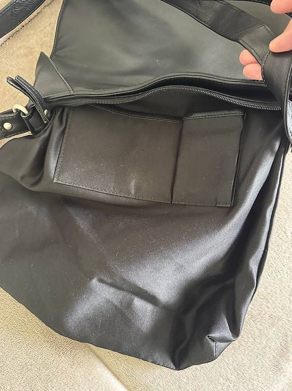 Taschen für Damen: Leder Damen Tasche – Gebraucht aus Schaffhausen von Fixier 3