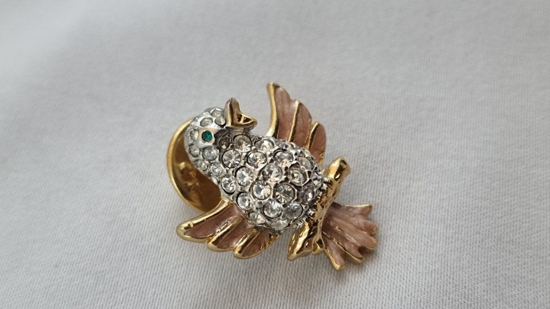 Spille & Fermagli: Goldene Vogel  mit Strass Steinen Anstecker 551 – Usato da Wald ZH venduto da Martin79 1