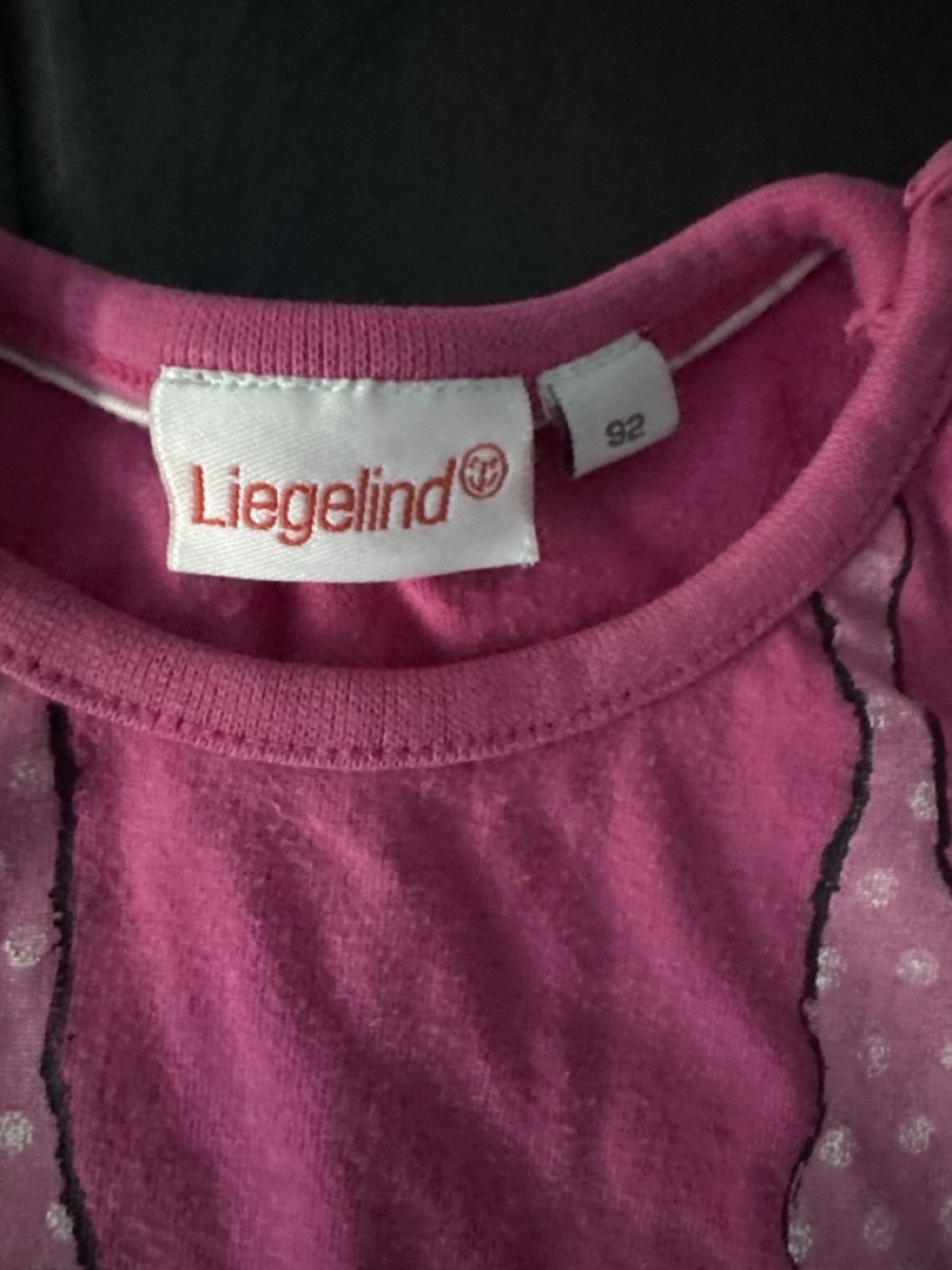 Camicette, T-shirt & Top: Girls T-Shirts 98  – Usato da Zürich venduto da Petrui 3