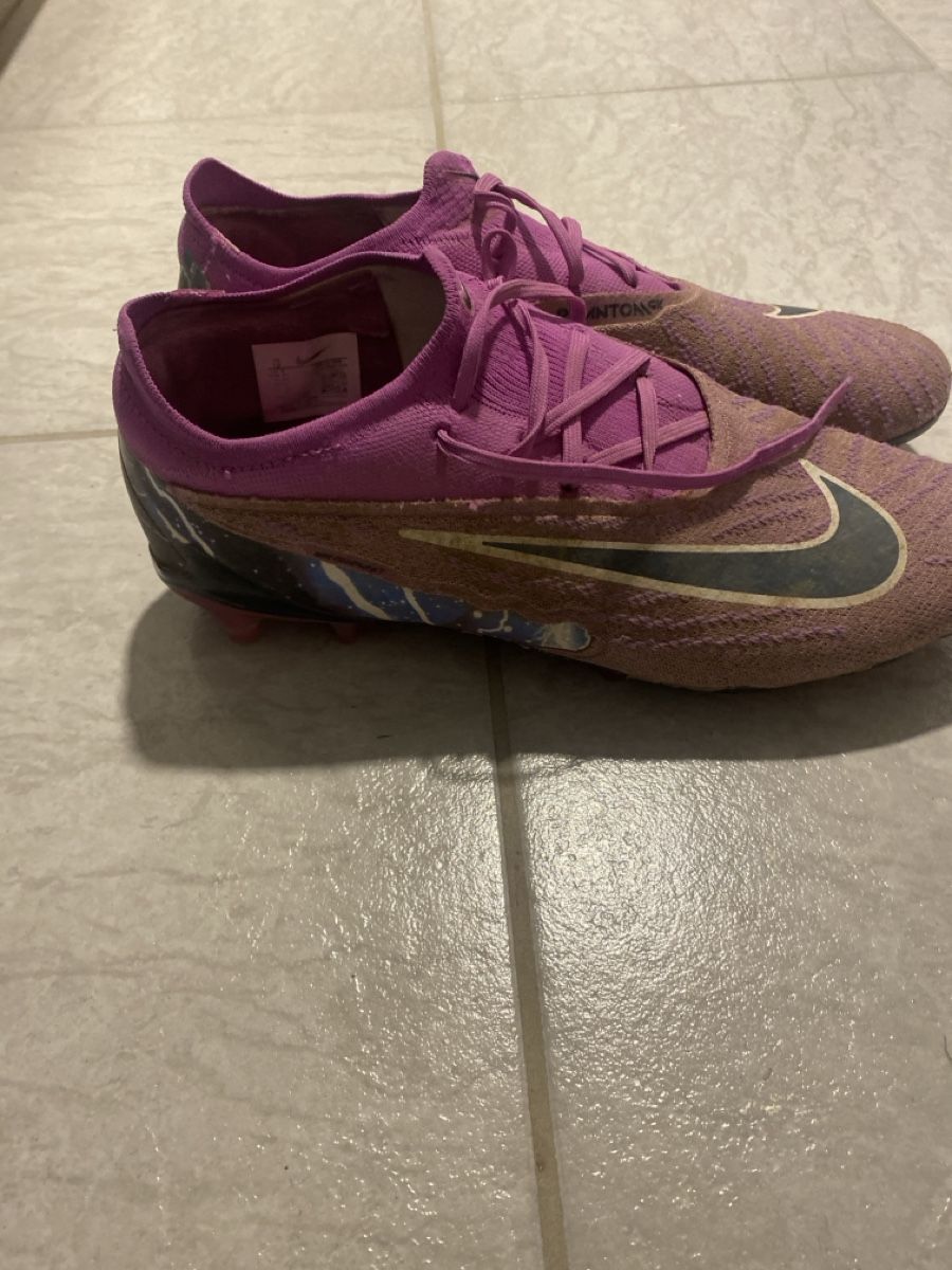 Chaussures hommes: Fussballschuhe Gr.44 – D'occasion à Wangen b. Olten par janfon 1